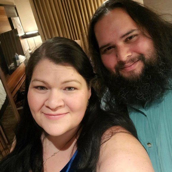 Meet your Posher, Rebecca - Picture 2 of 5